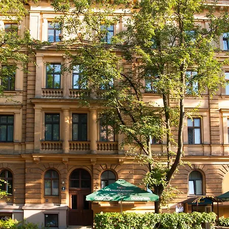 Spacious Lux With Fireplace And Jakuzzi, In The Quiet Heart Of Riga, Next To The Old Town Apartment