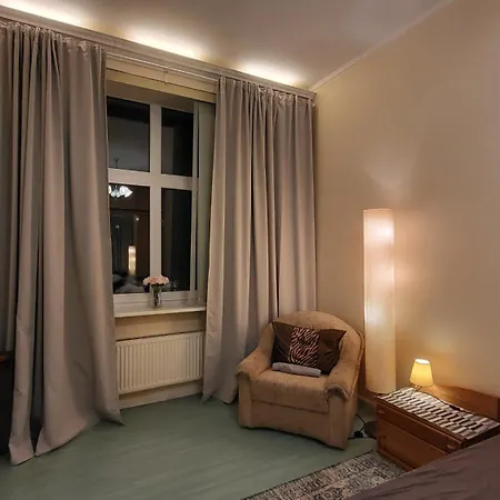 Spacious Lux With Fireplace And Jakuzzi, In The Quiet Heart Of Riga, Next To The Old Town Apartment Riga